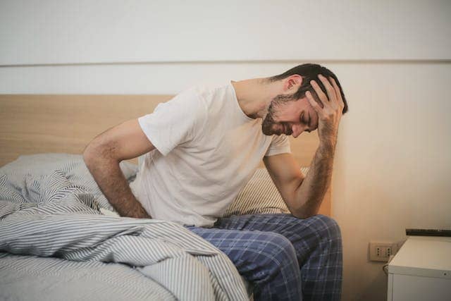갑작스러운 뇌졸중에 대해 설명하는 글의 썸네일 사진