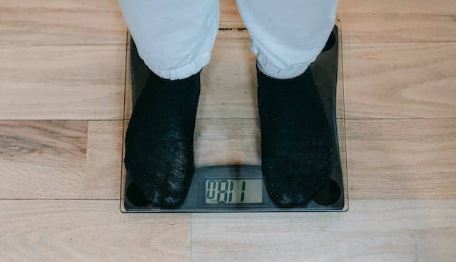야식 증후군에 대해 설명하는 글의 썸네일 사진