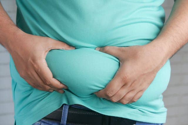 가짜 배고픔에 대해 설명하는 글의 썸네일 사진